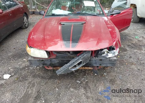 2002 Ford Mustang from USA, damaged, VIN 1FAFP404X2F226200